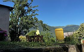 Maison de village avec vue sur les montagnes et jardin privatif